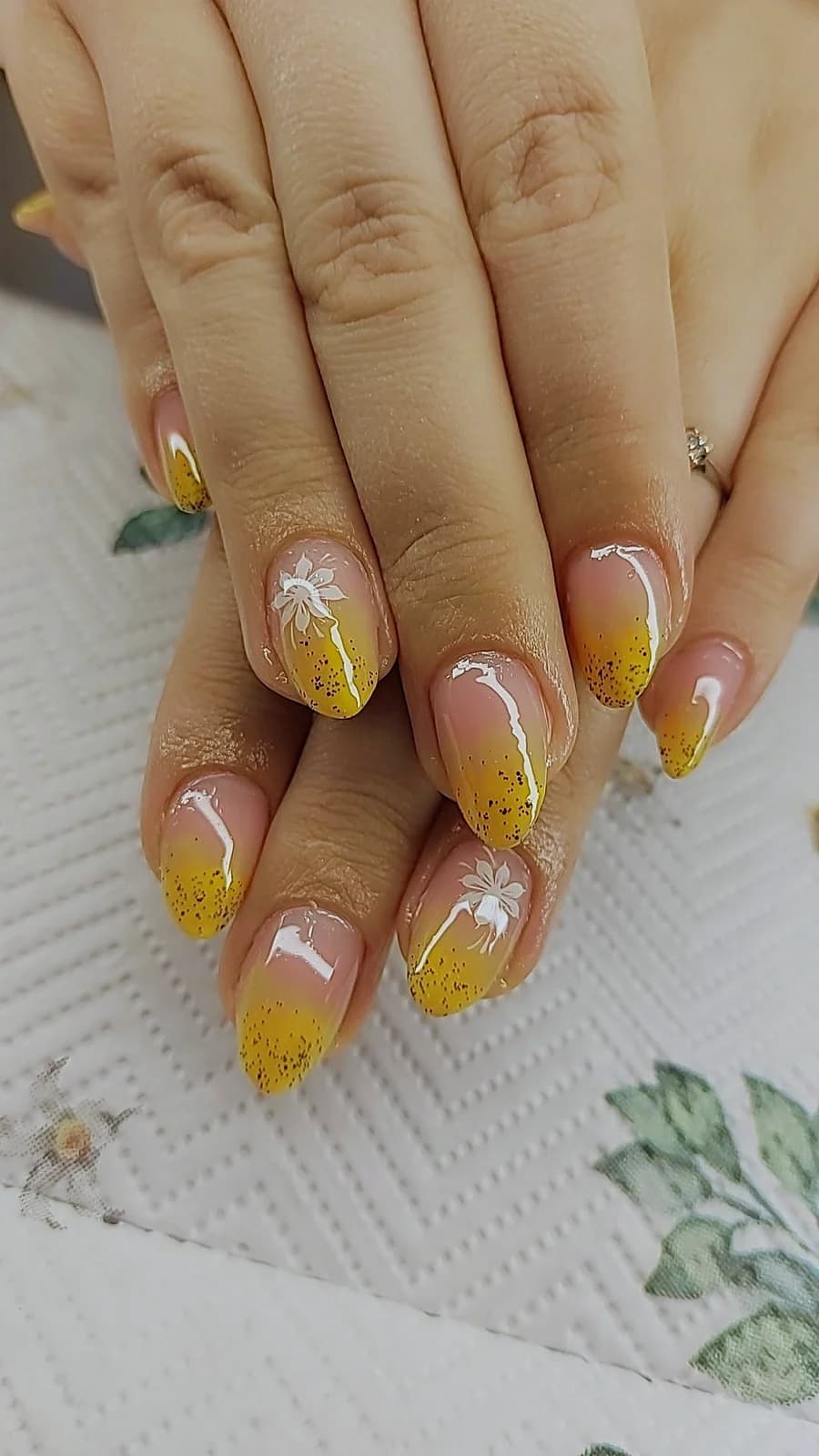 Basia Nails Studio - Kwiaty