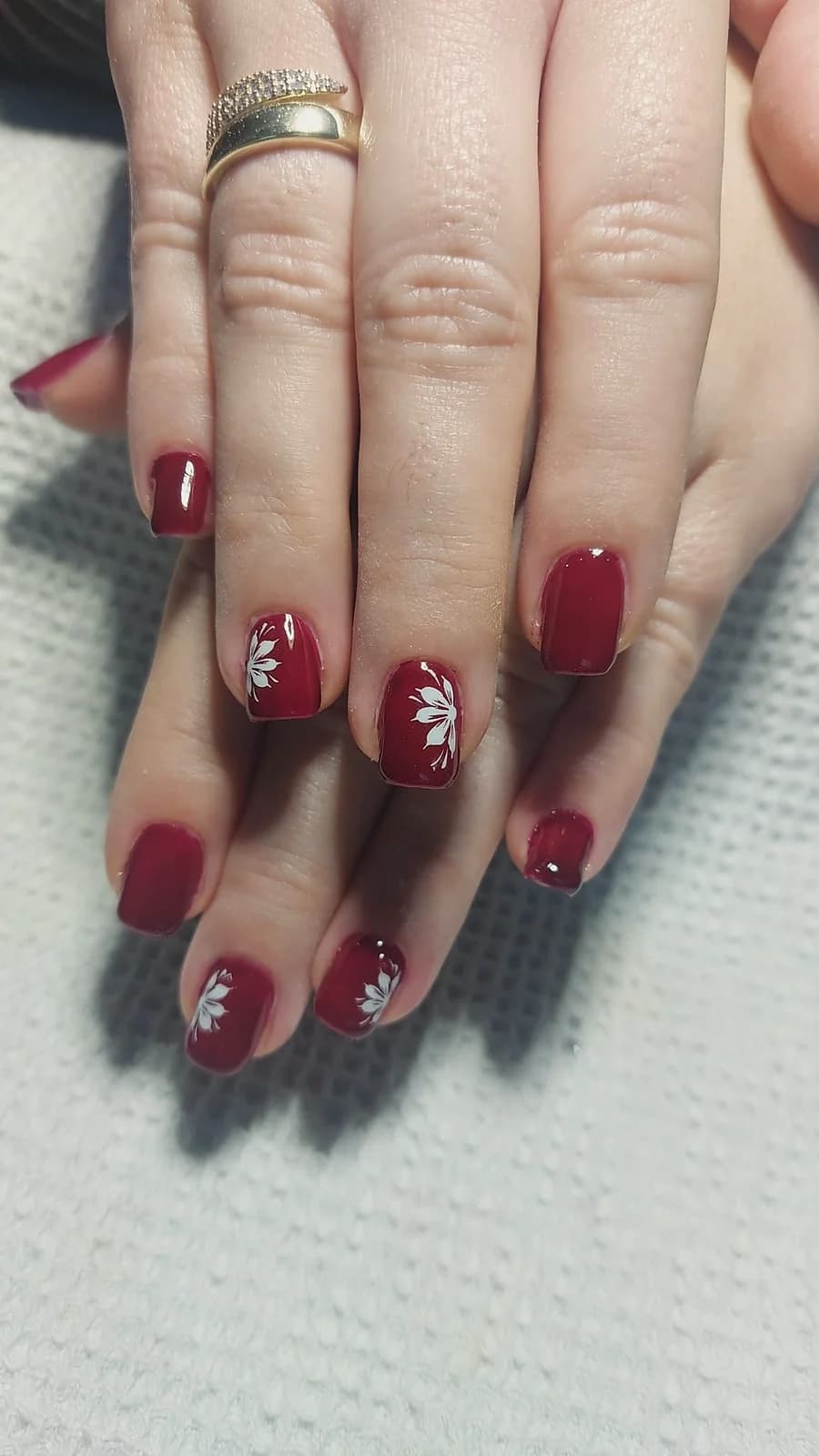 Basia Nails Studio - Kwiaty