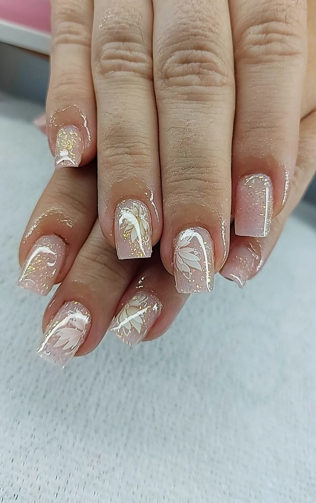 Basia Nails Studio — Kwiatowe